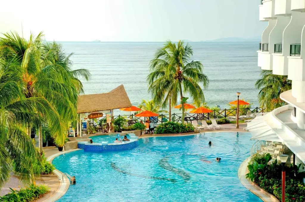 فلامینگو بای د بیچ